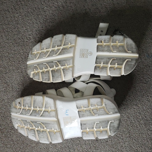 Nasty Gal t-strap platform sandals white size 9 - Picture 5 of 6